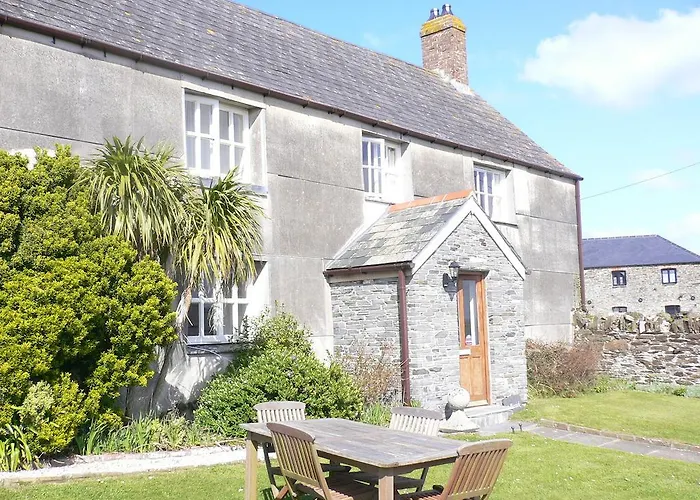 Lellizzick Farmhouse Padstow